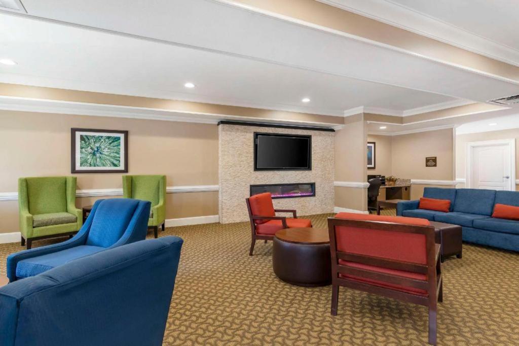 Comfort Inn & Suites Tifton Eksteriør bilde