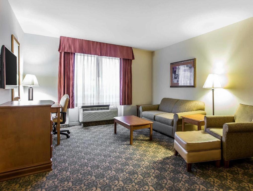 Comfort Inn & Suites Tifton Eksteriør bilde
